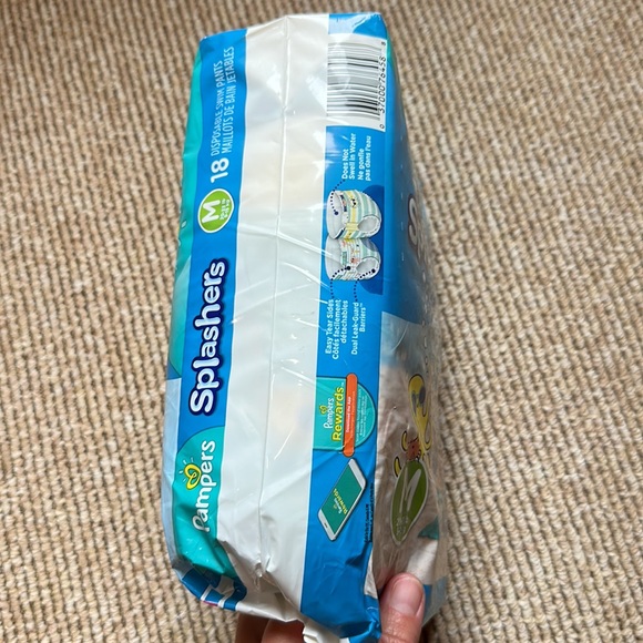 NWT Pampers Splashers Medium swim diapers - Picture 2 of 3